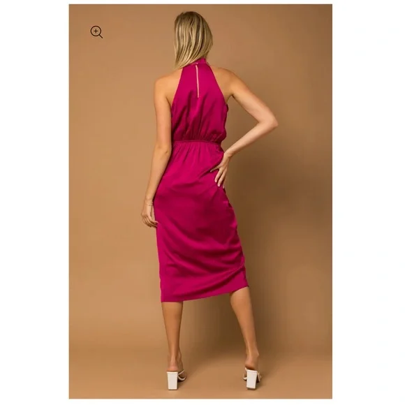 Sleeveless halter top dress - Picture 4 of 4